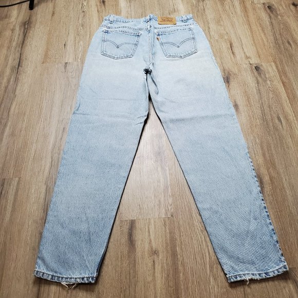 Vintage Levi's 921 Orange Tab Wm's 14 Med High Waist Nineties Distressed Jeans. - Picture 7 of 13
